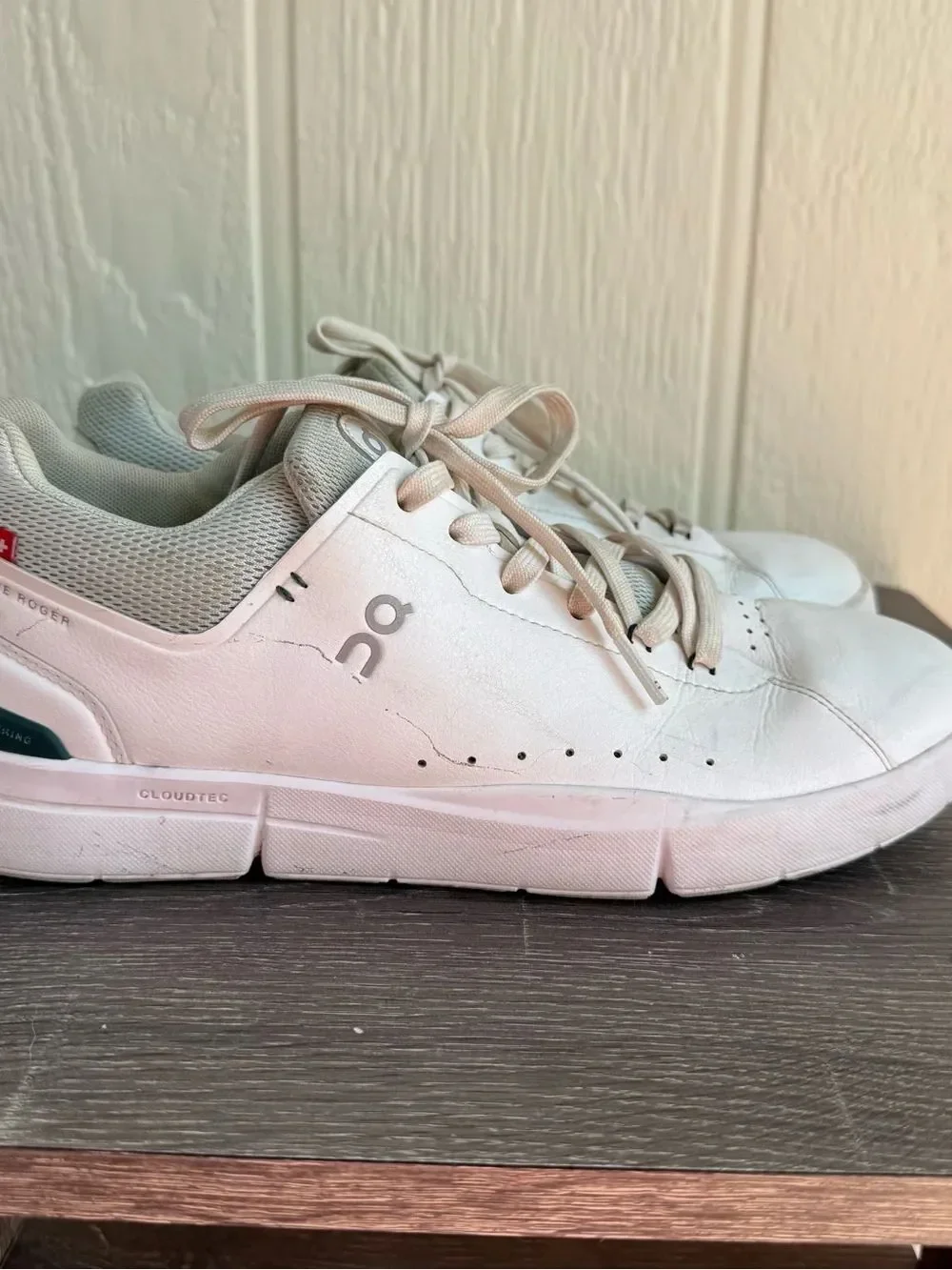 ON Cloud The Roger Advantage White Low-Top Sneakers